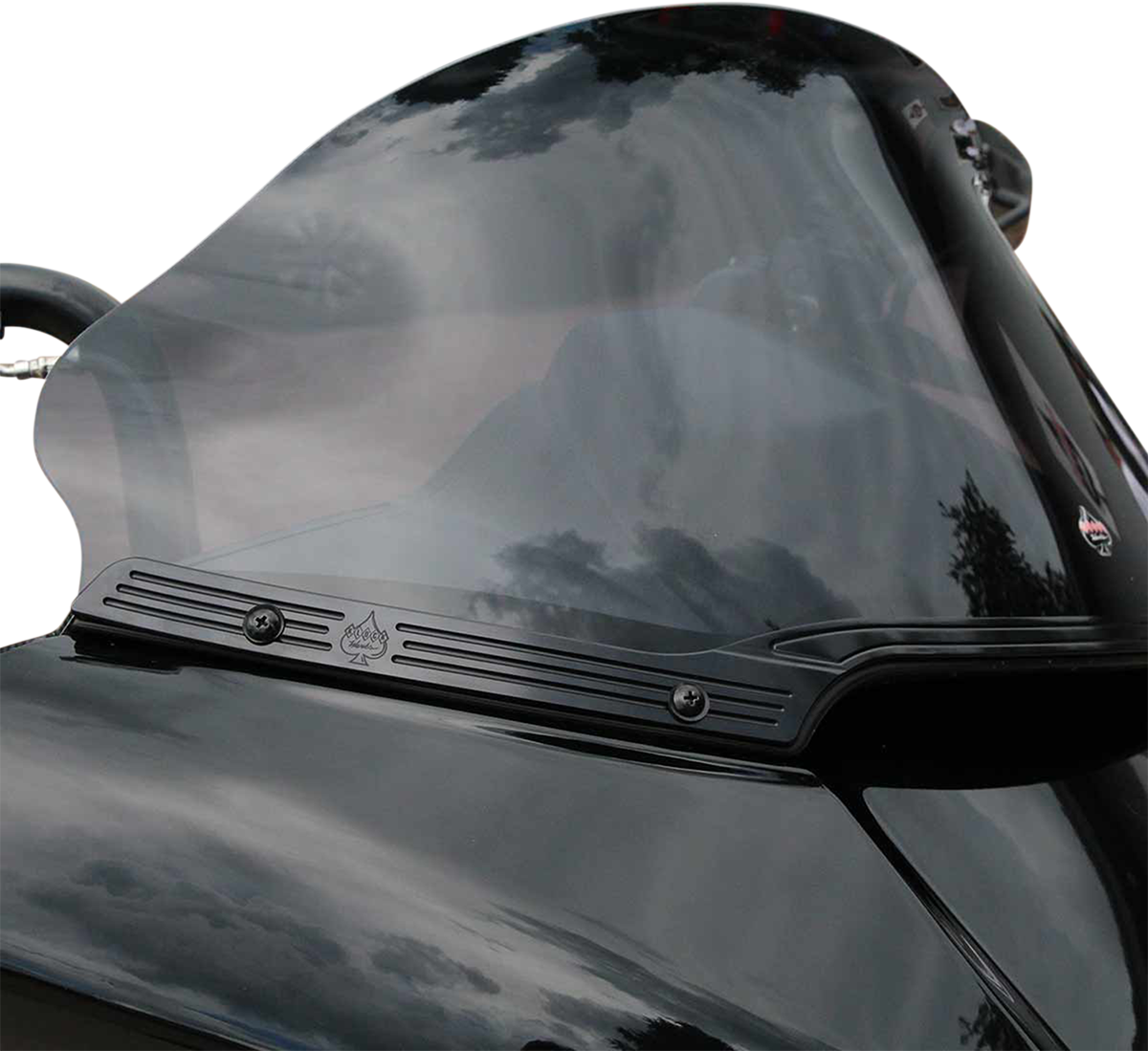Flare® Windshield Trim - Logo - Blacked Out - Harley-Davidson®
